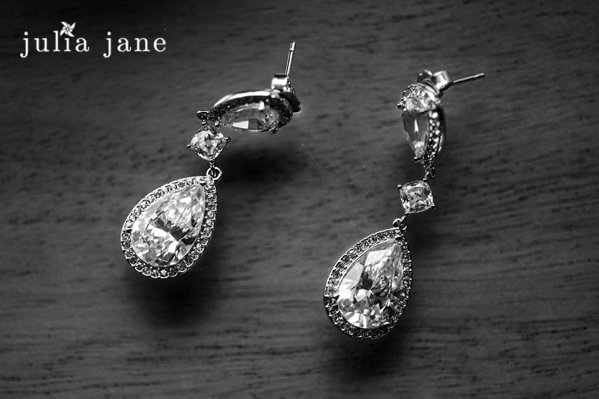 Timeless Wedding Photography by Connecticut Wedding Photographer Julia Jane Studios